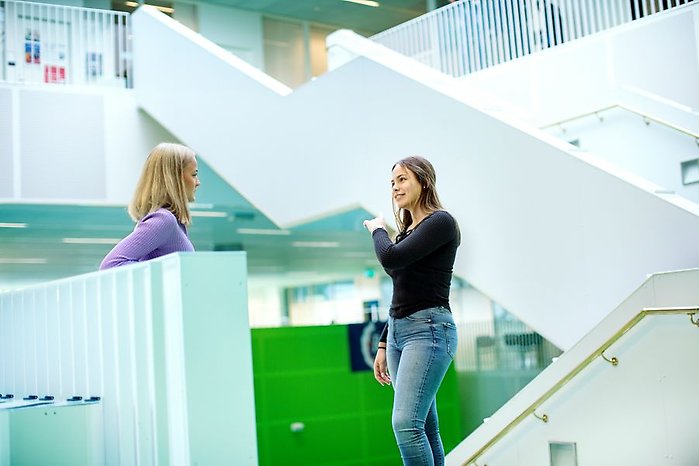 Elever på Väsby Nya Gymnasium